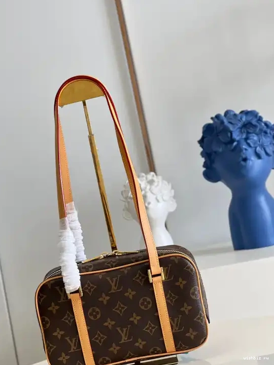WIS LOUIS CITE VUITTON 0604